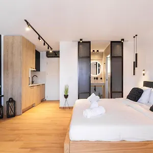 Kentro Luxury Apartment